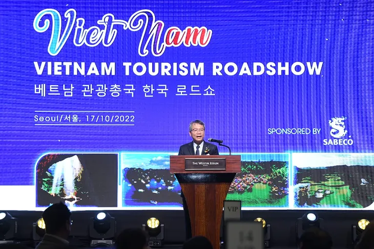 Sôi nổi Lễ hội Du lịch, Văn hoá Việt Nam tại Hàn Quốc năm 2022 - Ảnh 1. Sôi nổi Lễ hội Du lịch, Văn hoá Việt Nam tại Hàn Quốc năm 2022 - Ảnh 1.