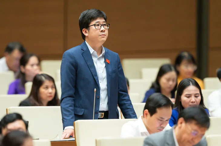 Đại biểu Quốc hội: Nhiều doanh nghiệp đang khát vốn - Ảnh 2. Đại biểu Quốc hội: Nhiều doanh nghiệp đang khát vốn - Ảnh 2.