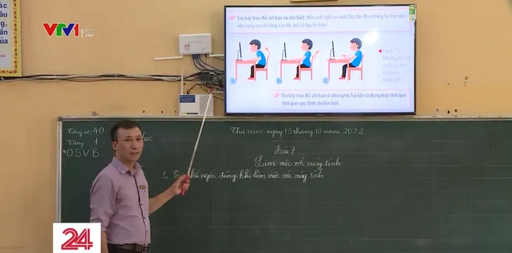 Trường học khắc phục khó khăn khi thiếu giáo viên môn đặc thù - Ảnh 2.