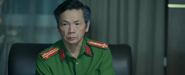 Đấu trí - Tập 72: Đại úy Phong bị đâm trọng thương - Ảnh 19. Đấu trí - Tập 72: Đại úy Phong bị đâm trọng thương - Ảnh 19.