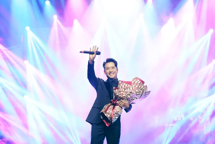 Dù lỗ, Tuấn Hưng vẫn muốn làm show với Diva Thanh Lam - Ảnh 3. Dù lỗ, Tuấn Hưng vẫn muốn làm show với Diva Thanh Lam - Ảnh 3.