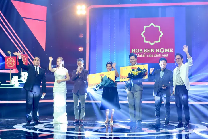 Tôn Hoa Sen và hành trình 21 năm mang hạnh phúc sẻ chia cùng cộng đồng - Ảnh 3. Tôn Hoa Sen và hành trình 21 năm mang hạnh phúc sẻ chia cùng cộng đồng - Ảnh 3.