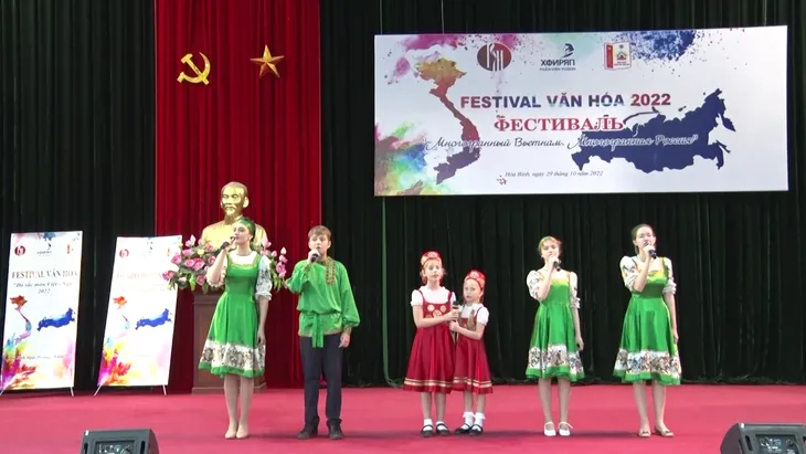 Festival văn hóa Đa sắc màu Việt – Nga 2022 thu hút hơn 1.000 học sinh, sinh viên - Ảnh 1. Festival văn hóa Đa sắc màu Việt – Nga 2022 thu hút hơn 1.000 học sinh, sinh viên - Ảnh 1.