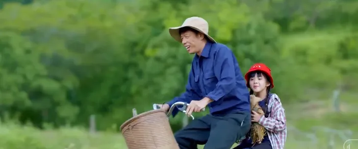 Phim mới Mẹ rơm hứa hẹn cuốn hút khán giả - Ảnh 1. Phim mới Mẹ rơm hứa hẹn cuốn hút khán giả - Ảnh 1.