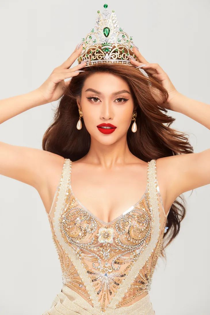 Nhan sắc tân Hoa hậu Thiên Ân trước ngày đi thi Miss Grand International 2022 - Ảnh 1. Nhan sắc tân Hoa hậu Thiên Ân trước ngày đi thi Miss Grand International 2022 - Ảnh 1.