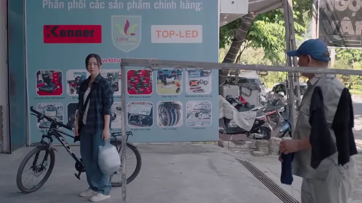 Ga-ra hạnh phúc - Tập cuối: Bố Sơn Ca xin vào ga-ra làm chung với con gái - Ảnh 1. Ga-ra hạnh phúc - Tập cuối: Bố Sơn Ca xin vào ga-ra làm chung với con gái - Ảnh 1.