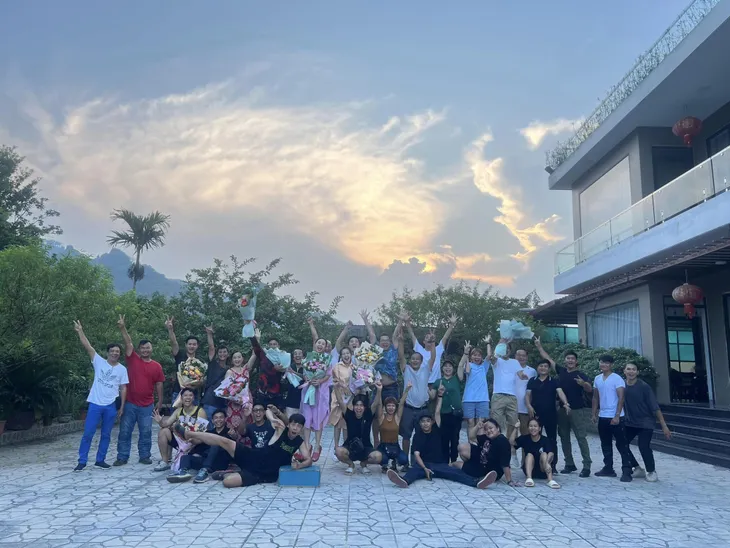 Hậu trường vui nhộn của tập cuối Ga-ra hạnh phúc - Ảnh 10. Hậu trường vui nhộn của tập cuối Ga-ra hạnh phúc - Ảnh 10.
