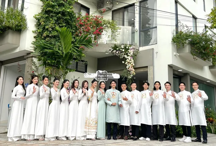 Bình An - Phương Nga tổ chức lễ ăn hỏi - Ảnh 1. Bình An - Phương Nga tổ chức lễ ăn hỏi - Ảnh 1.