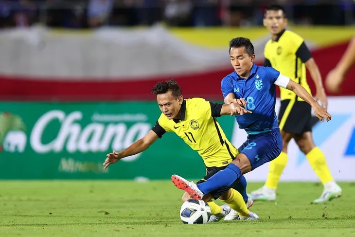 Chanathip không dự AFF Cup 2022 cùng ĐT Thái Lan - Ảnh 1. Chanathip không dự AFF Cup 2022 cùng ĐT Thái Lan - Ảnh 1.