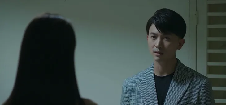 Đấu trí - Tập 59: Vũ hoang mang khi bọn tội phạm liên tục nhắm vào người thân - Ảnh 13. Đấu trí - Tập 59: Vũ hoang mang khi bọn tội phạm liên tục nhắm vào người thân - Ảnh 13.