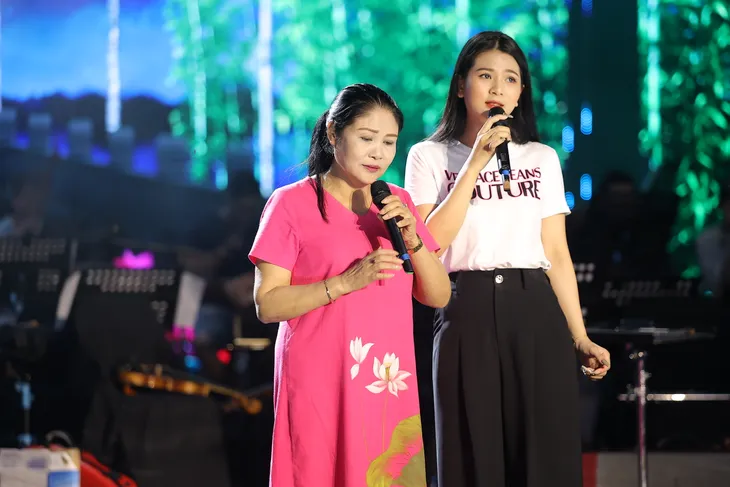 Top 6 sẵn sàng thử lửa trong đêm Chung kết xếp hạng Sao Mai 2022 - Ảnh 5. Top 6 sẵn sàng thử lửa trong đêm Chung kết xếp hạng Sao Mai 2022 - Ảnh 5.