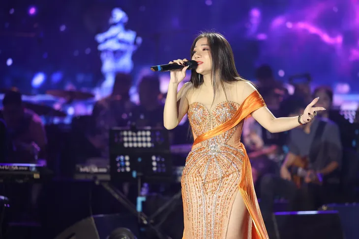 Top 6 sẵn sàng thử lửa trong đêm Chung kết xếp hạng Sao Mai 2022 - Ảnh 12. Top 6 sẵn sàng thử lửa trong đêm Chung kết xếp hạng Sao Mai 2022 - Ảnh 12.