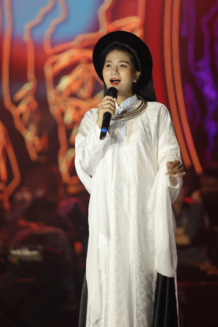 Top 6 sẵn sàng thử lửa trong đêm Chung kết xếp hạng Sao Mai 2022 - Ảnh 6. Top 6 sẵn sàng thử lửa trong đêm Chung kết xếp hạng Sao Mai 2022 - Ảnh 6.