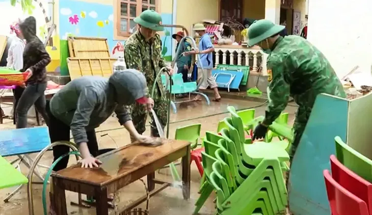Nghệ An: Đưa học sinh huyện biên giới Kỳ Sơn trở lại trường - Ảnh 3.