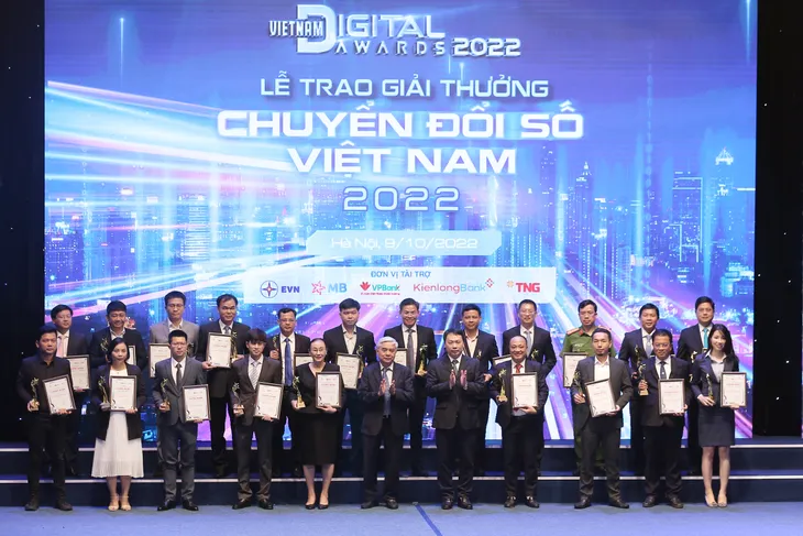 VDA 2022: Vinh danh 49 tổ chức, doanh nghiệp và sản phẩm, giải pháp chuyển đổi số Việt Nam - Ảnh 15.