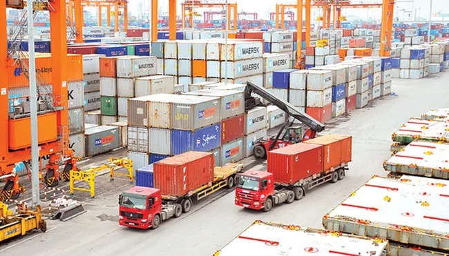 Tỷ giá biến động, doanh nghiệp xuất nhập khẩu cần làm gì để ứng phó? - Ảnh 2. Tỷ giá biến động, doanh nghiệp xuất nhập khẩu cần làm gì để ứng phó? - Ảnh 2.