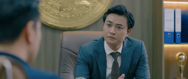 Hành trình công lý - Tập 10: Ở cơ quan bị sếp nữ gây áp lực, về đến nhà Phương “ngứa mắt” với chậu hoa Hoàng trồng - Ảnh 10. Hành trình công lý - Tập 10: Ở cơ quan bị sếp nữ gây áp lực, về đến nhà Phương “ngứa mắt” với chậu hoa Hoàng trồng - Ảnh 10.