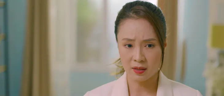 Hành trình công lý - Tập 10: Ở cơ quan bị sếp nữ gây áp lực, về đến nhà Phương “ngứa mắt” với chậu hoa Hoàng trồng - Ảnh 34. Hành trình công lý - Tập 10: Ở cơ quan bị sếp nữ gây áp lực, về đến nhà Phương “ngứa mắt” với chậu hoa Hoàng trồng - Ảnh 34.