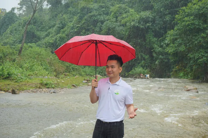 Hành trình đáng nhớ của MC Hạnh Phúc cùng Cặp lá yêu thương - Ảnh 14. Hành trình đáng nhớ của MC Hạnh Phúc cùng Cặp lá yêu thương - Ảnh 14.