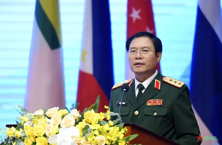 Khai mạc Hội nghị Tư lệnh Lục quân các nước ASEAN lần thứ 23 - Ảnh 4. Khai mạc Hội nghị Tư lệnh Lục quân các nước ASEAN lần thứ 23 - Ảnh 4.