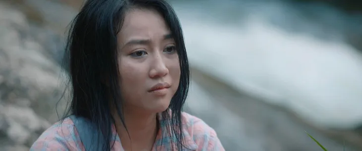 Mẹ rơm - Tập 6: Tội nghiệp Loan khờ mang bầu phải chạy trốn, ăn khoai sống - Ảnh 16. Mẹ rơm - Tập 6: Tội nghiệp Loan khờ mang bầu phải chạy trốn, ăn khoai sống - Ảnh 16.