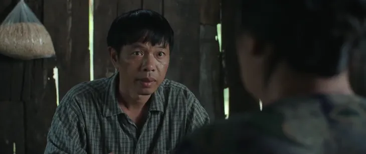 Mẹ rơm - Tập 7: Bầu sắp sinh, Loan bị người thương lật mặt bẽ bàng - Ảnh 9. Mẹ rơm - Tập 7: Bầu sắp sinh, Loan bị người thương lật mặt bẽ bàng - Ảnh 9.