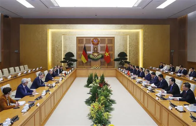 Thủ tướng Phạm Minh Chính hội đàm với Thủ tướng CHLB Đức Olaf Scholz - Ảnh 2. Thủ tướng Phạm Minh Chính hội đàm với Thủ tướng CHLB Đức Olaf Scholz - Ảnh 2.
