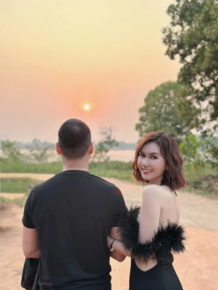 Diễn viên Việt tuần qua: Đình Tú tự nhận là thiếu nữ, Bảo Thanh đẹp mặn mà - Ảnh 13. Diễn viên Việt tuần qua: Đình Tú tự nhận là thiếu nữ, Bảo Thanh đẹp mặn mà - Ảnh 13.