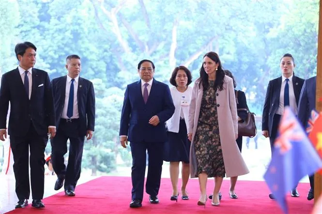 Thủ tướng Phạm Minh Chính chủ trì lễ đón Thủ tướng New Zealand thăm chính thức Việt Nam - Ảnh 12. Thủ tướng Phạm Minh Chính chủ trì lễ đón Thủ tướng New Zealand thăm chính thức Việt Nam - Ảnh 12.