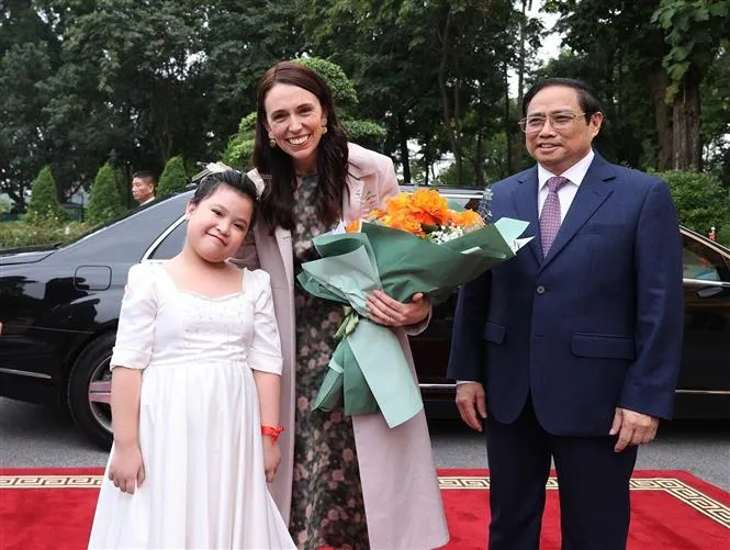 Thủ tướng Phạm Minh Chính chủ trì lễ đón Thủ tướng New Zealand thăm chính thức Việt Nam - Ảnh 2. Thủ tướng Phạm Minh Chính chủ trì lễ đón Thủ tướng New Zealand thăm chính thức Việt Nam - Ảnh 2.