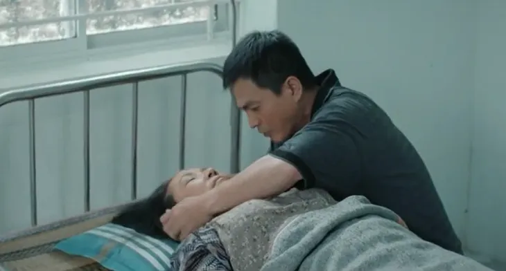 Mẹ rơm - Tập 9: Khoản ân hận vì lỡ lời làm mẹ chết vì sốc - Ảnh 23. Mẹ rơm - Tập 9: Khoản ân hận vì lỡ lời làm mẹ chết vì sốc - Ảnh 23.