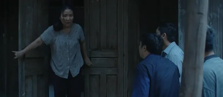 Mẹ rơm - Tập 9: Khoản ân hận vì lỡ lời làm mẹ chết vì sốc - Ảnh 4. Mẹ rơm - Tập 9: Khoản ân hận vì lỡ lời làm mẹ chết vì sốc - Ảnh 4.