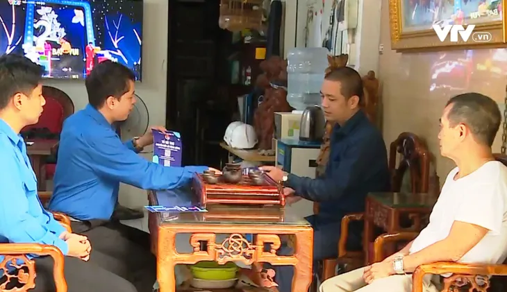 Tổ hỗ trợ công nghệ số cộng đồng đang phát huy hiệu quả - Ảnh 1.