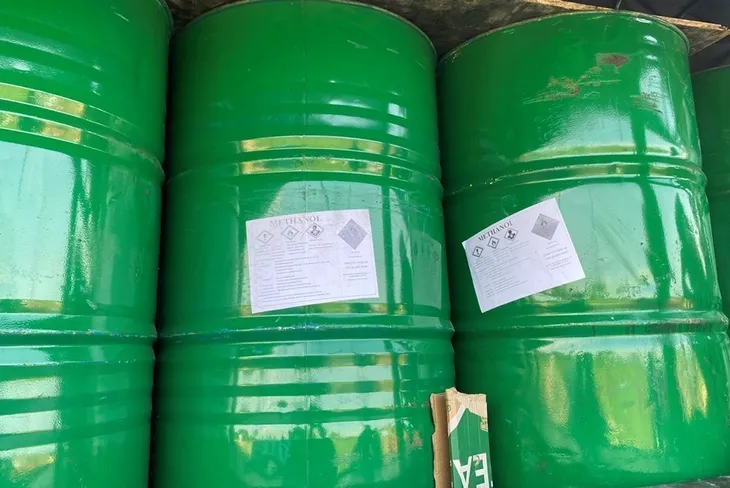 Bắt giữ nhiều đối tượng vận chuyển hàng hóa trái phép - Ảnh 2. Bắt giữ nhiều đối tượng vận chuyển hàng hóa trái phép - Ảnh 2.