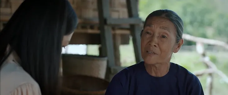 Mẹ rơm - Tập 10: Hồng bất ngờ trở về, sẽ là người thay đổi cuộc đời Mô? - Ảnh 7. Mẹ rơm - Tập 10: Hồng bất ngờ trở về, sẽ là người thay đổi cuộc đời Mô? - Ảnh 7.