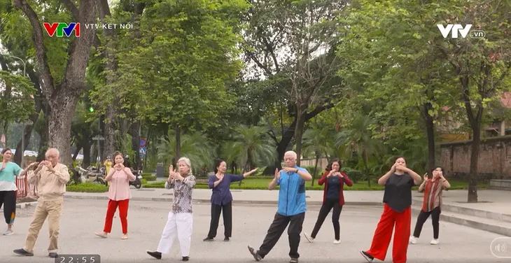Điểm nhấn chương trình Không bao giờ là quá muộn trên VTV2 - Ảnh 2. Điểm nhấn chương trình Không bao giờ là quá muộn trên VTV2 - Ảnh 2.