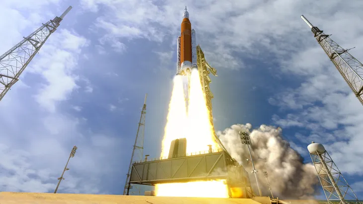 NASA phóng thành công tàu vũ trụ Orion thám hiểm Mặt trăng - Ảnh 1. NASA phóng thành công tàu vũ trụ Orion thám hiểm Mặt trăng - Ảnh 1.