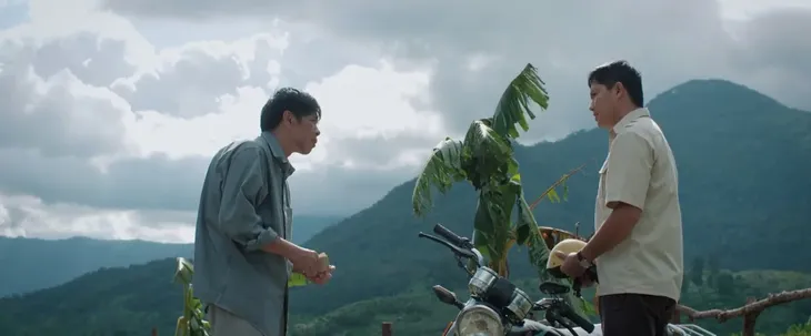 Mẹ rơm - Tập 11: Càng cố giấu giếm, Hào trưởng thôn càng lộ bí mật - Ảnh 2. Mẹ rơm - Tập 11: Càng cố giấu giếm, Hào trưởng thôn càng lộ bí mật - Ảnh 2.