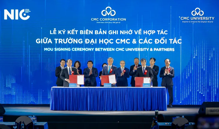 Ra mắt Trường Đại học CMC – mô hình Đại học số đầu tiên của Việt Nam - Ảnh 7. Ra mắt Trường Đại học CMC – mô hình Đại học số đầu tiên của Việt Nam - Ảnh 7.