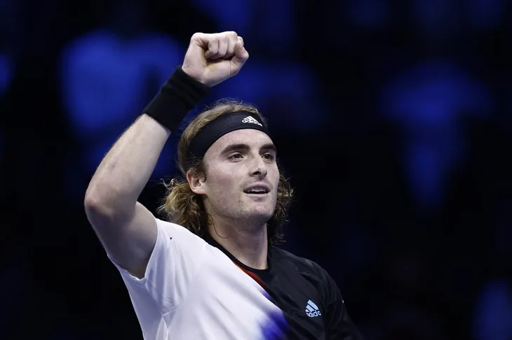 Thua Tsitsipas, Medvedev dừng bước tại ATP Finals 2022 - Ảnh 3. Thua Tsitsipas, Medvedev dừng bước tại ATP Finals 2022 - Ảnh 3.