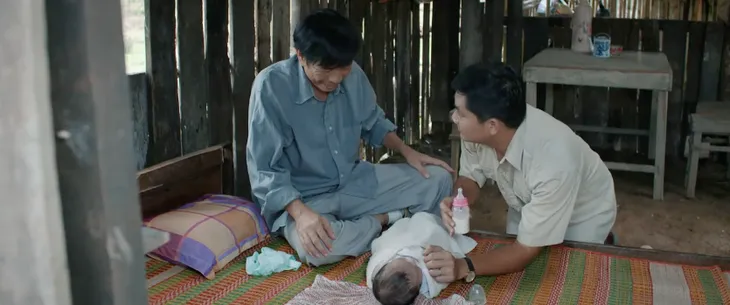 Mẹ rơm - Tập 10: Hào rối bời chứng kiến Mô đổ vỏ cho mình - Ảnh 37. Mẹ rơm - Tập 10: Hào rối bời chứng kiến Mô đổ vỏ cho mình - Ảnh 37.