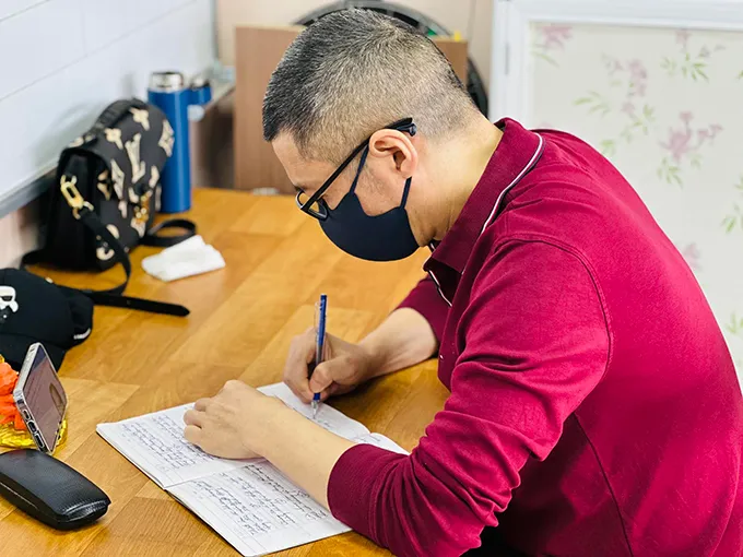 Sao Việt ngày 18/11: Thu Quỳnh hội ngộ chồng cũ, NSND Công Lý tập viết mỗi ngày - Ảnh 1. Sao Việt ngày 18/11: Thu Quỳnh hội ngộ chồng cũ, NSND Công Lý tập viết mỗi ngày - Ảnh 1.