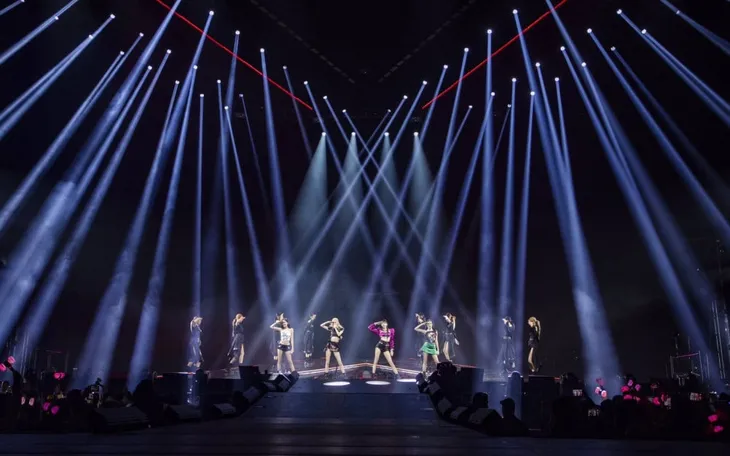 BLACKPINK lập kì tích doanh thu concert tại Mỹ - Ảnh 1. BLACKPINK lập kì tích doanh thu concert tại Mỹ - Ảnh 1.