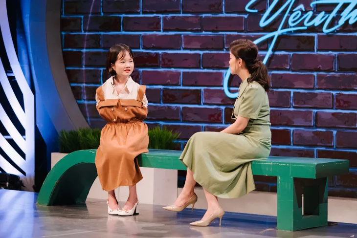 Trạm yêu thương: Cô gái khuyết đôi tay trở thành cô giáo - Ảnh 1. Trạm yêu thương: Cô gái khuyết đôi tay trở thành cô giáo - Ảnh 1.