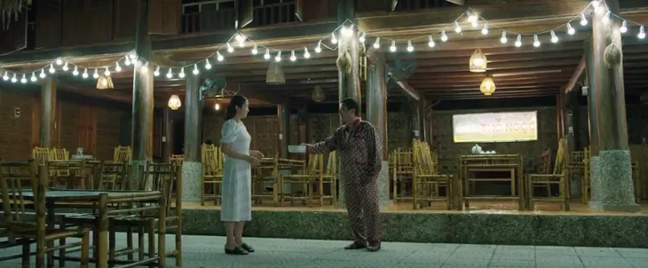 Thông gia ngõ hẹp - Tập 19: Bà Hồng cô đơn, lạc lõng khi gia đình ông Phúc quây quần đông vui - Ảnh 23. Thông gia ngõ hẹp - Tập 19: Bà Hồng cô đơn, lạc lõng khi gia đình ông Phúc quây quần đông vui - Ảnh 23.