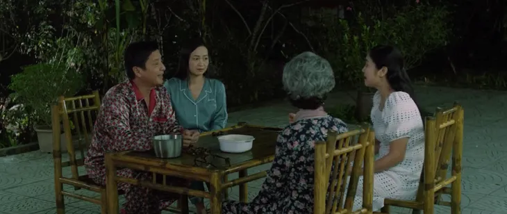 Thông gia ngõ hẹp - Tập 19: Bà Hồng cô đơn, lạc lõng khi gia đình ông Phúc quây quần đông vui - Ảnh 33. Thông gia ngõ hẹp - Tập 19: Bà Hồng cô đơn, lạc lõng khi gia đình ông Phúc quây quần đông vui - Ảnh 33.
