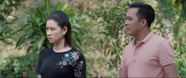 Thông gia ngõ hẹp - Tập 19: Bà Hồng cô đơn, lạc lõng khi gia đình ông Phúc quây quần đông vui - Ảnh 42. Thông gia ngõ hẹp - Tập 19: Bà Hồng cô đơn, lạc lõng khi gia đình ông Phúc quây quần đông vui - Ảnh 42.