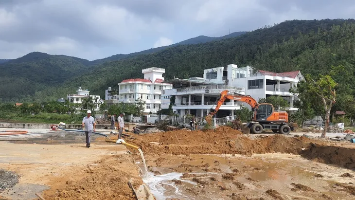 Đà Nẵng: Sớm khắc phục tuyến đường lên bán đảo Sơn Trà bị sạt lở - Ảnh 1. Đà Nẵng: Sớm khắc phục tuyến đường lên bán đảo Sơn Trà bị sạt lở - Ảnh 1.