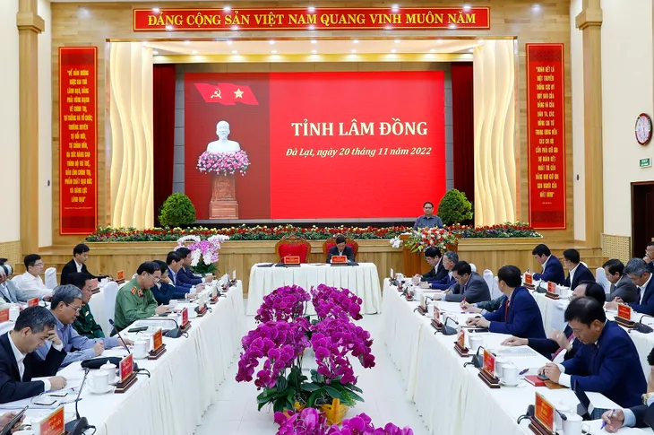 Thủ tướng: Đưa Lâm Đồng trở thành động lực tăng trưởng của Tây Nguyên và cả nước - Ảnh 2. Thủ tướng: Đưa Lâm Đồng trở thành động lực tăng trưởng của Tây Nguyên và cả nước - Ảnh 2.