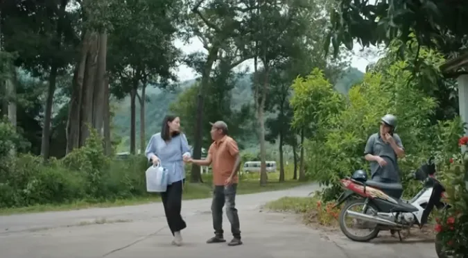 Mẹ rơm - Tập 12: Liễu bị sảy thai sau khi biết chồng ngoại tình - Ảnh 26. Mẹ rơm - Tập 12: Liễu bị sảy thai sau khi biết chồng ngoại tình - Ảnh 26.